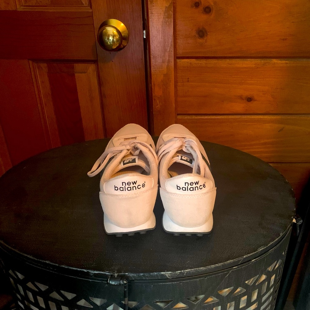 Women’s New Balance sneakers - Picture 5 of 5